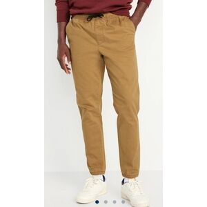 Old Navy Men's Built In Flex Modern Joggers